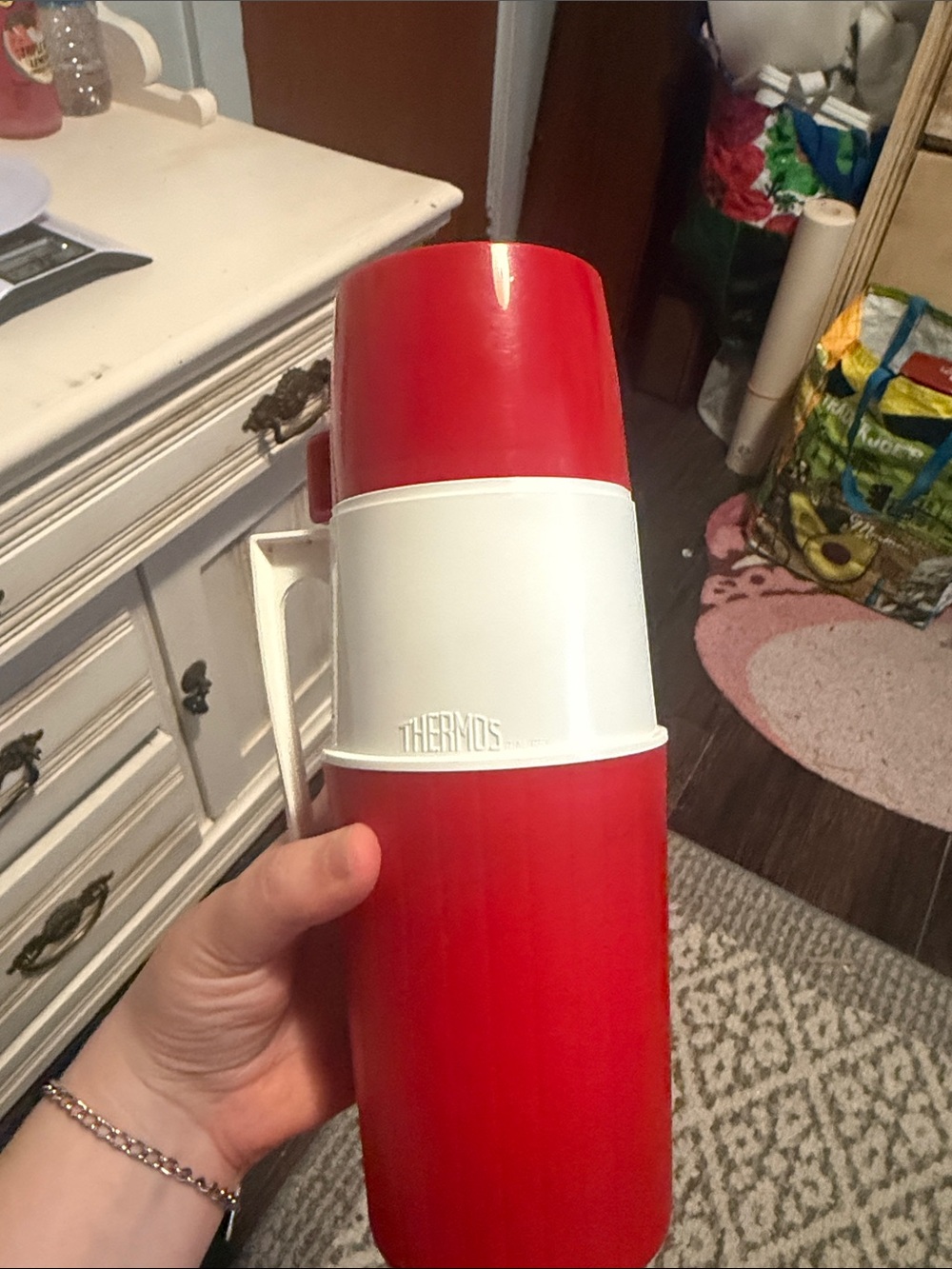 Vtg Thermos P-15 Classic Red & White Travel Thermos Bottle Cup & Lid 22-F Canada
